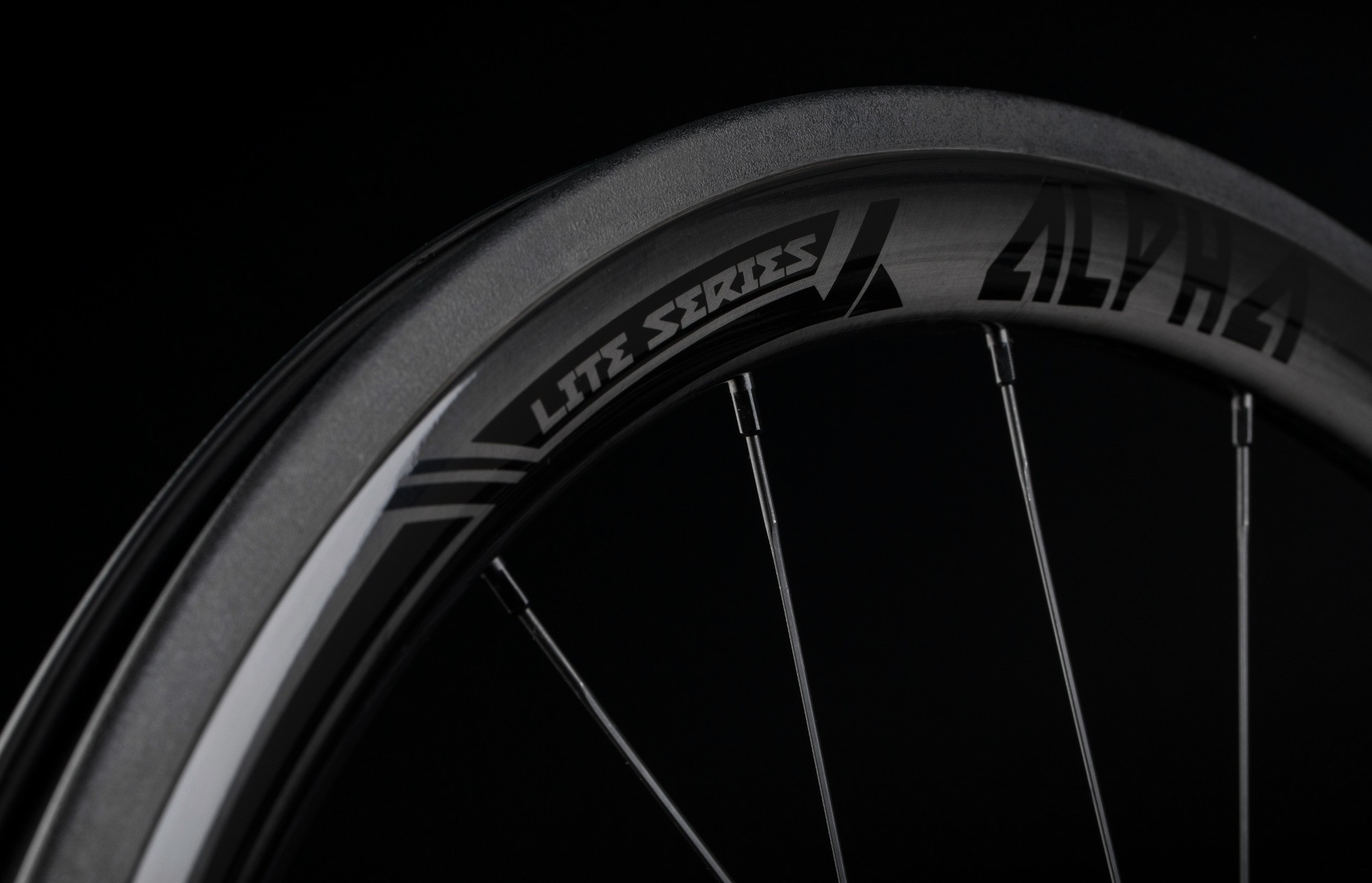 Sunlite Alpha Bite MTB Tire - 26 X 1.95 Inches, Mountain Bike Tire, Brand New