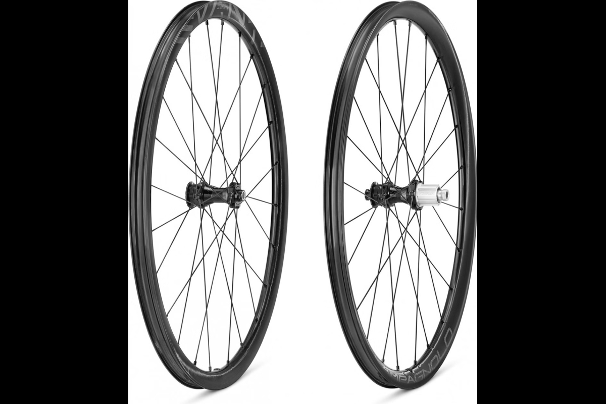 PAIRE DE ROUES CAMPAGNOLO LEVANTE CORPS CAMPA